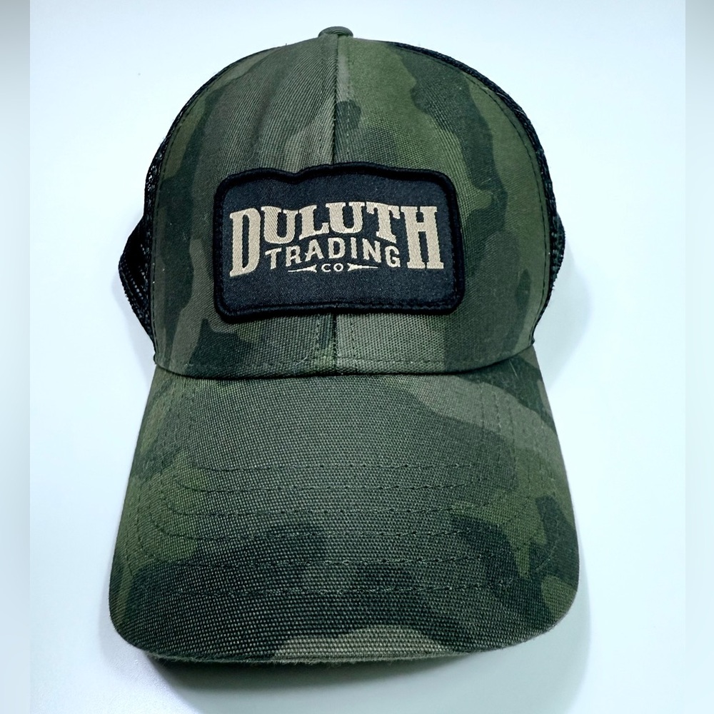 Duluth Trading Co. Green and Black Camouflage Mesh Cap